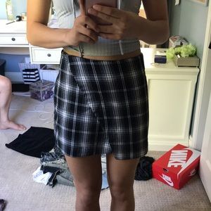 plaid skirt